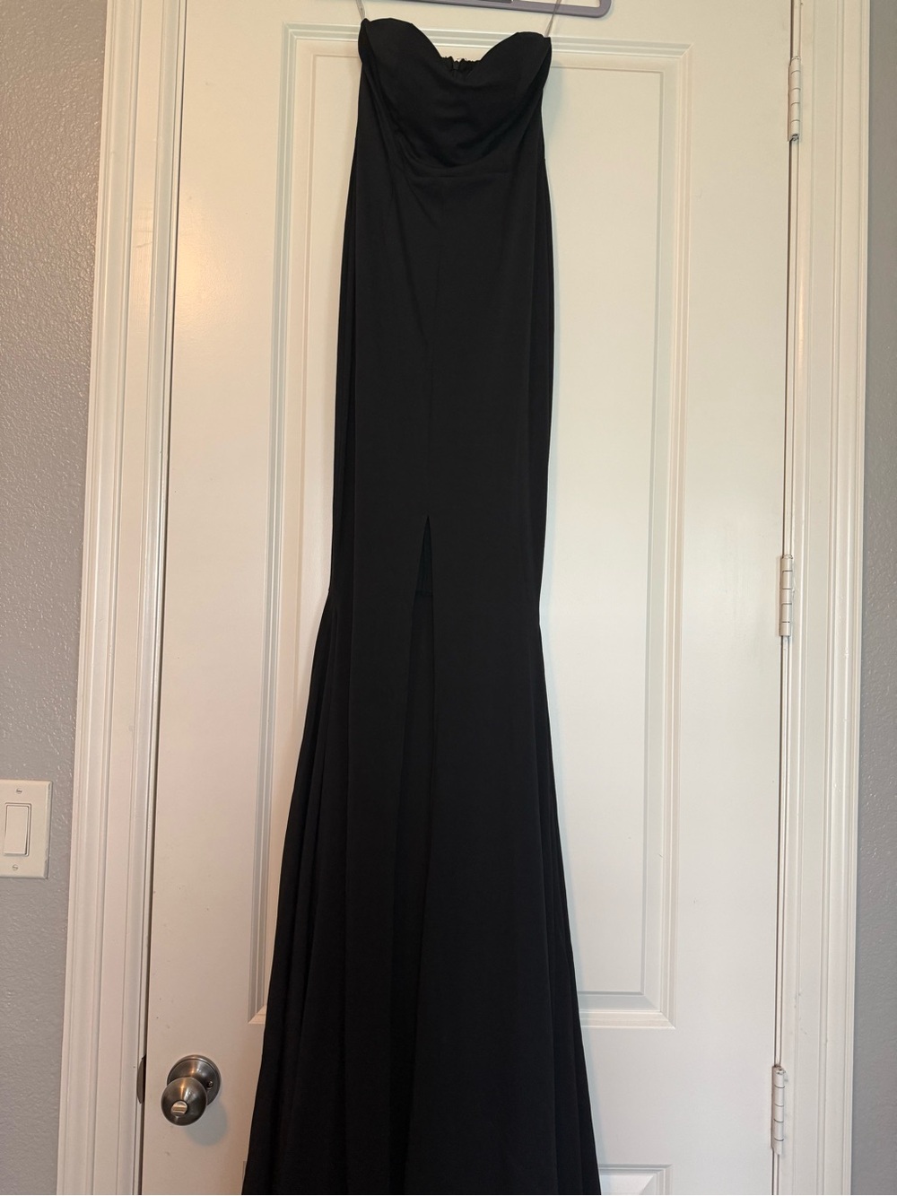 Classic Strapless Black Evening Gown